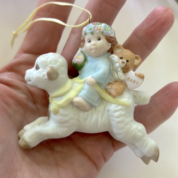 Hallmark Keepsake Ornament World of Wishes Precious Baby - Picture 2 of 8